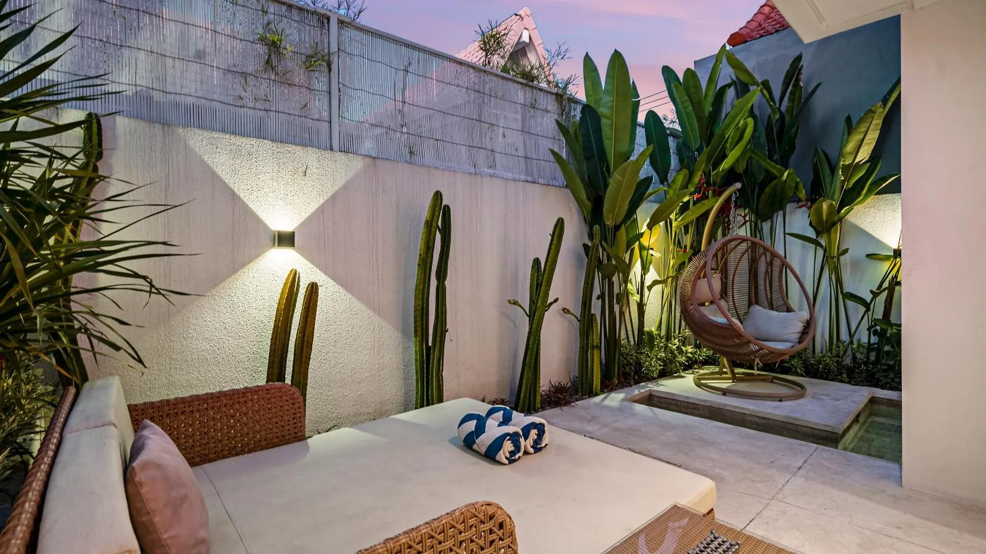 Villa Besso Canggu Indonesia