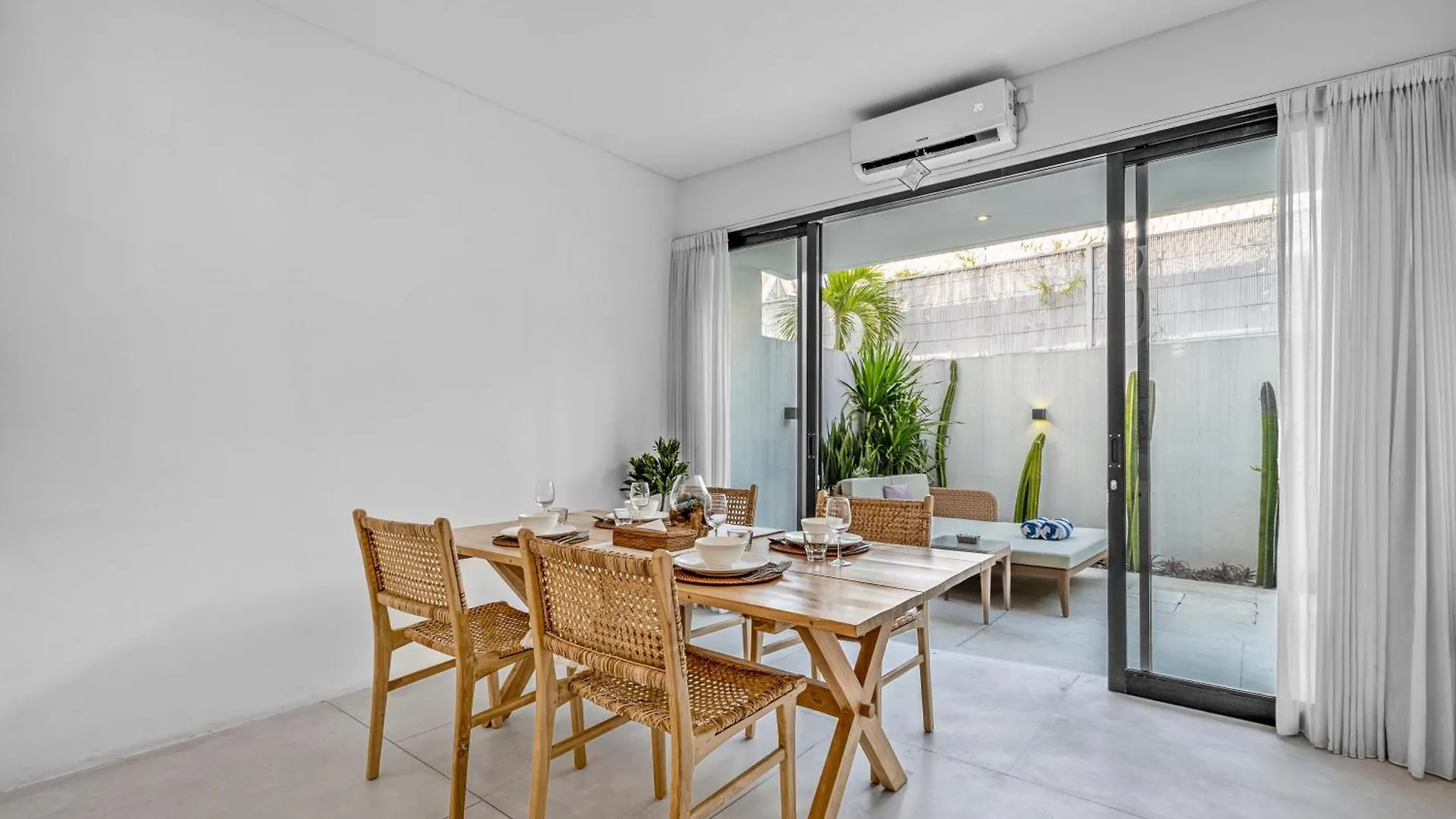 קנגו Besso Villa By Betterplace 0*,